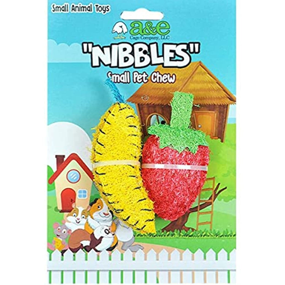 A&E Cage 644150 Nibbles Loofah Banana & Strawberry Toy - Small